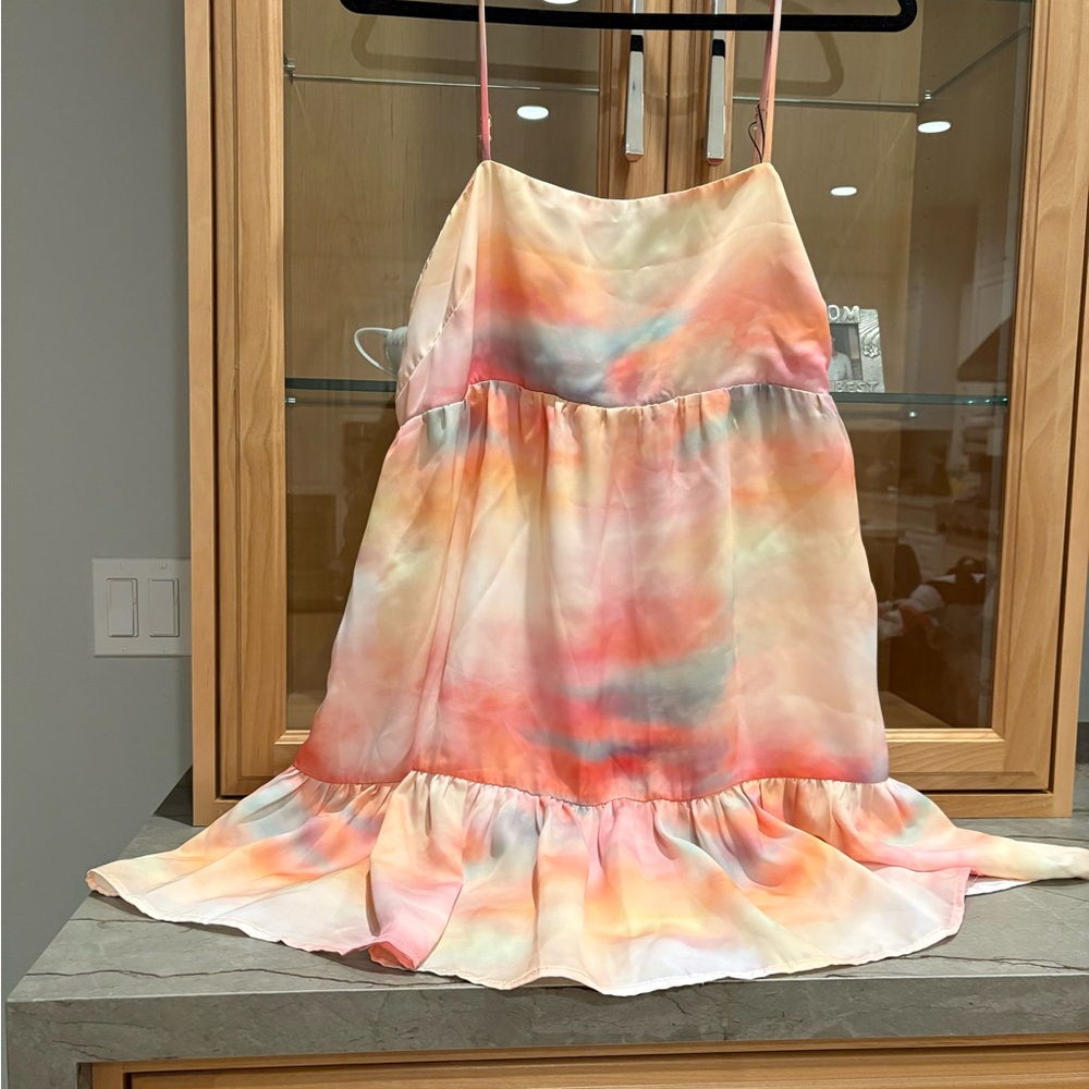 NWT Resa tie dye spaghetti strap sundress with pockets